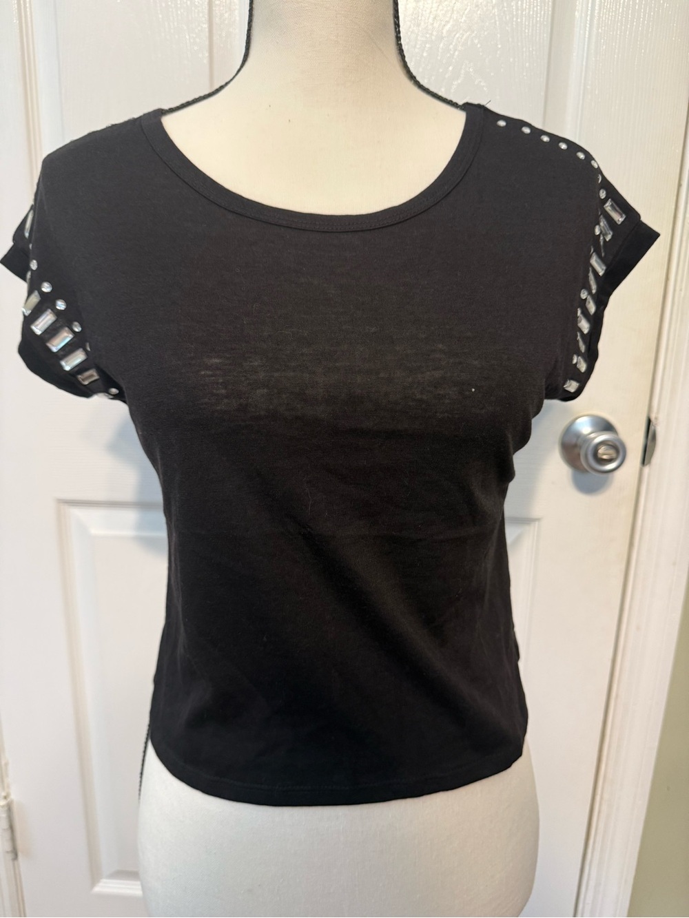 Bozzolo Black Short Sleeve Tee with Embellished Cutout Sleeves